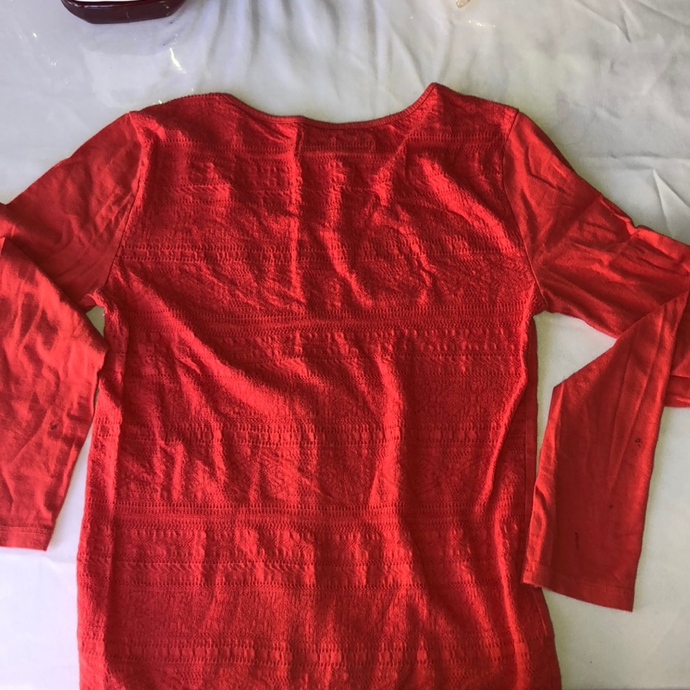 Long sleeve coral shirt size M